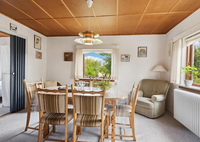 Lovely In With Kitchen Ferienhaus *